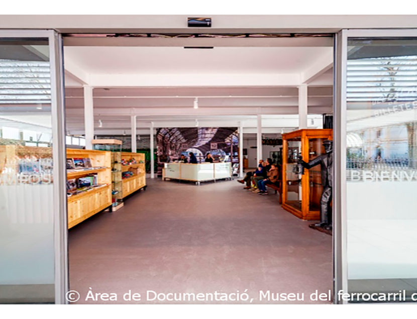 Museu del Ferrocarril de Catalunya entre los aos 2015 y 2018. Exterior e interior de los espacios del Museo, 2018