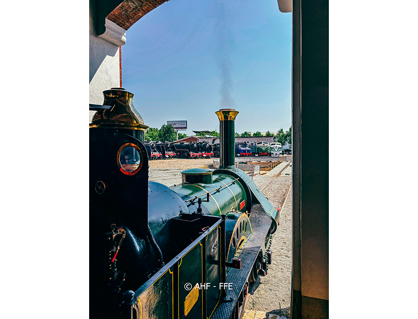 Presentaci�n tren del Centenario en el Museo del Ferrocarril de Catalu�a